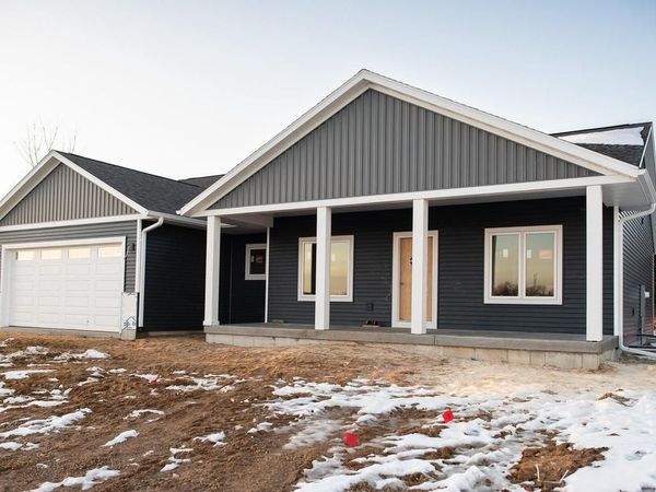 2350 Hanson PLACE W, Sparta, WI 54656