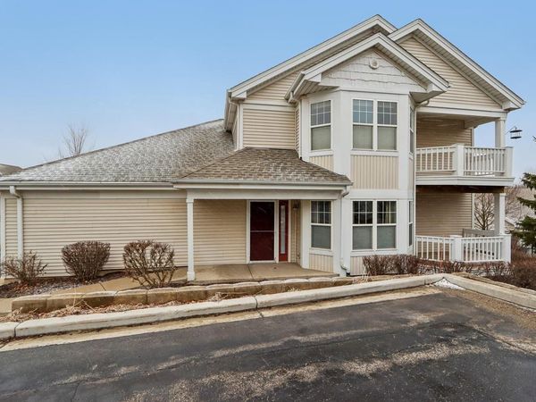 7011 W Rawson AVENUE, Franklin, WI 53132