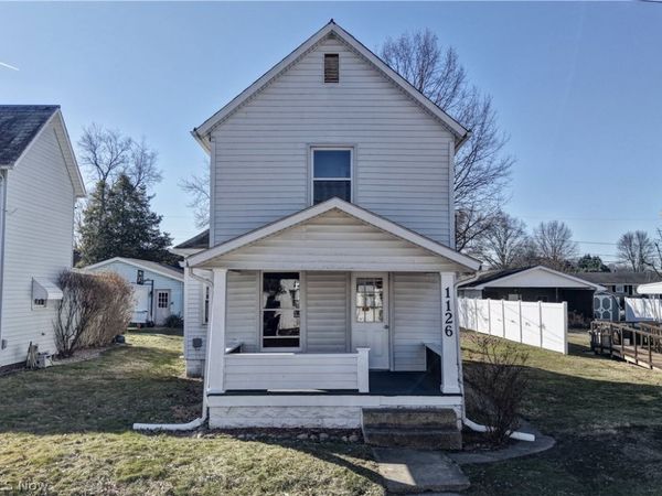 1126 Sherman Avenue , New Philadelphia, OH 44663