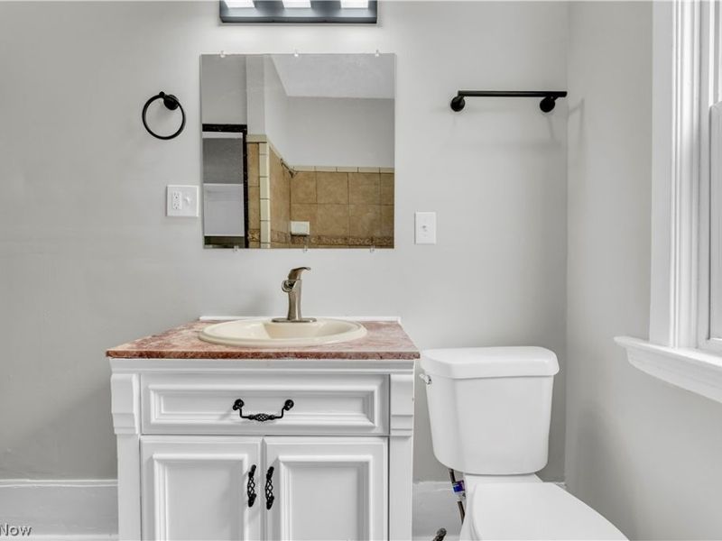 428 E 148th Street , Unit 1/DN, Cleveland, OH 44110 Photo 18