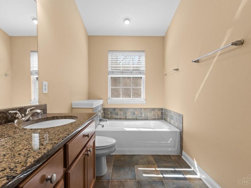 5321 Reserve Circle, Cincinnati, OH 45230 Photo 33