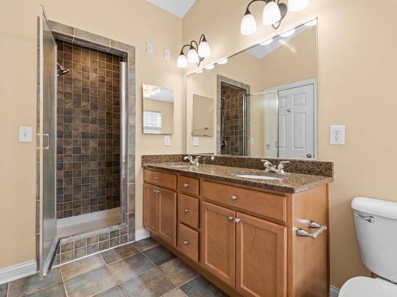 5321 Reserve Circle, Cincinnati, OH 45230 Photo 34