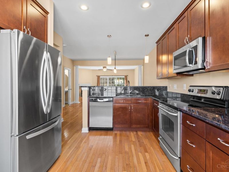 5321 Reserve Circle, Cincinnati, OH 45230 Photo 6