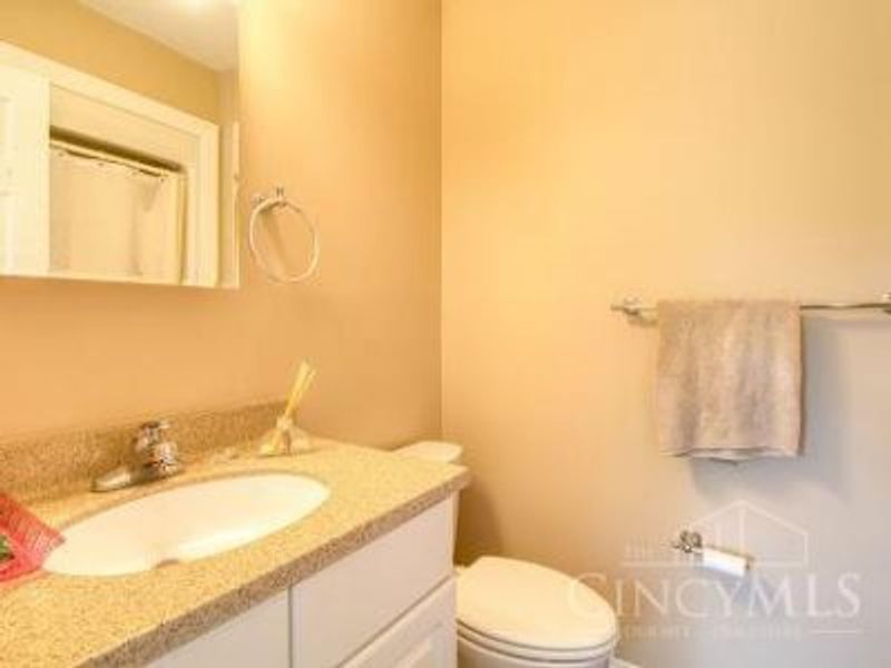 2211 Reeder Road, Blanchester, OH 45107 Photo 29