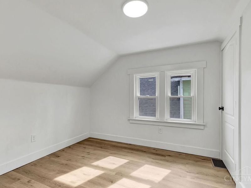 6839 Greismer Avenue, Cincinnati, OH 45239 Photo 23