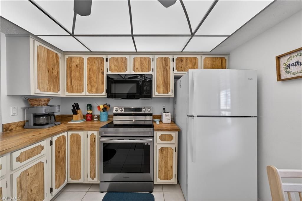 3631 SE 10th Ave, Unit 102, Cape Coral, FL 33904 Photo