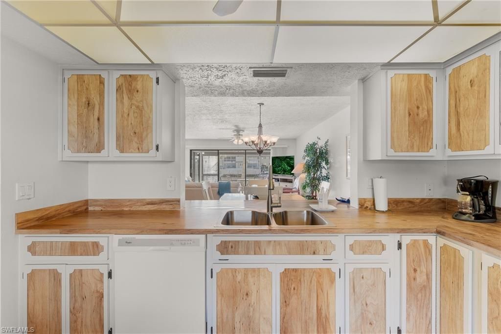 3631 SE 10th Ave, Unit 102, Cape Coral, FL 33904 Photo