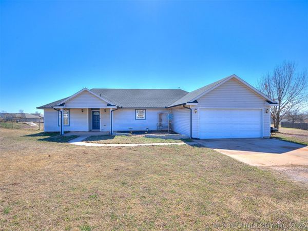 1320 Kristin Lane , Blanchard, OK 73010