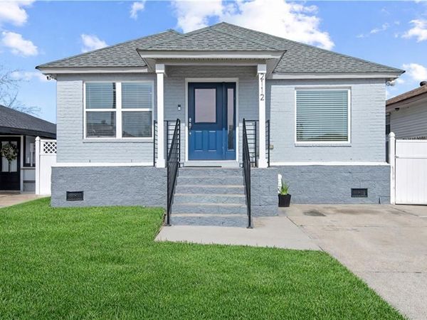 2112 FERNANDO Court , Marrero, LA 70072
