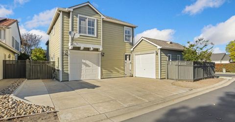 2736 Daisy Ln, Tracy, CA 95377 Photo