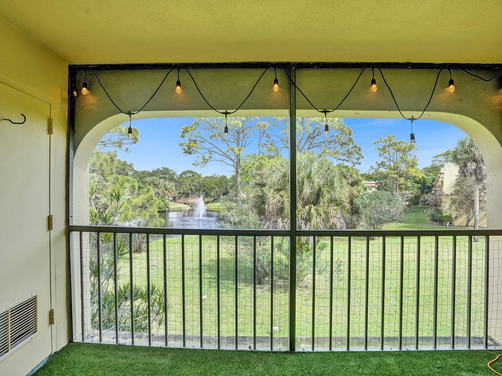 930 SW 9th Street Circle, Unit 206, Boca Raton, FL 33486 Photo