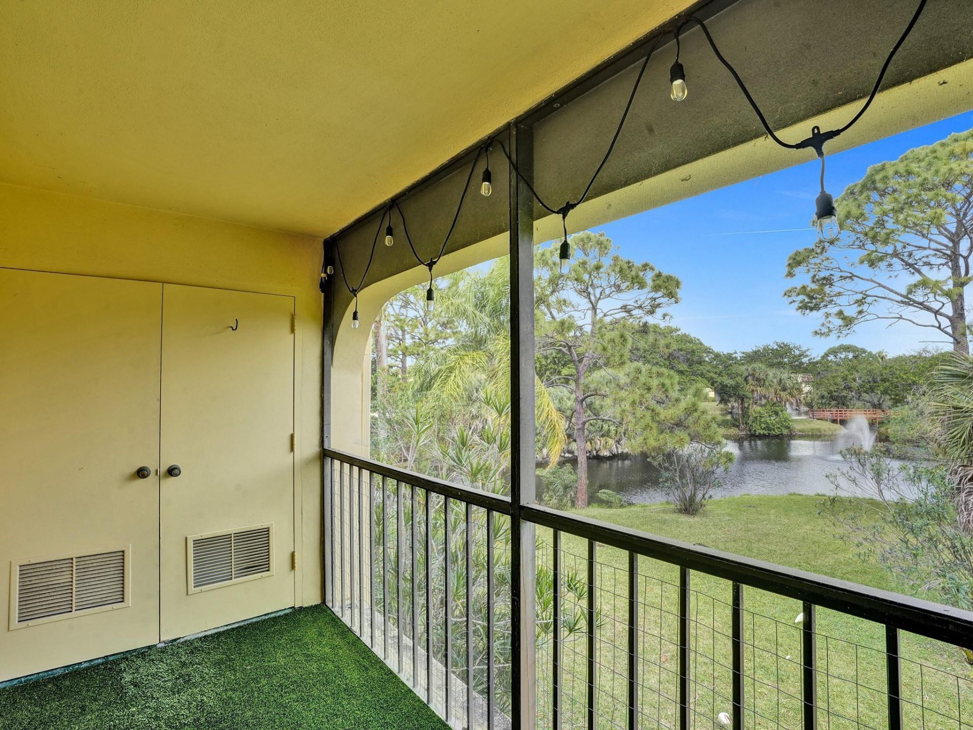 930 SW 9th Street Circle, Unit 206, Boca Raton, FL 33486 Photo