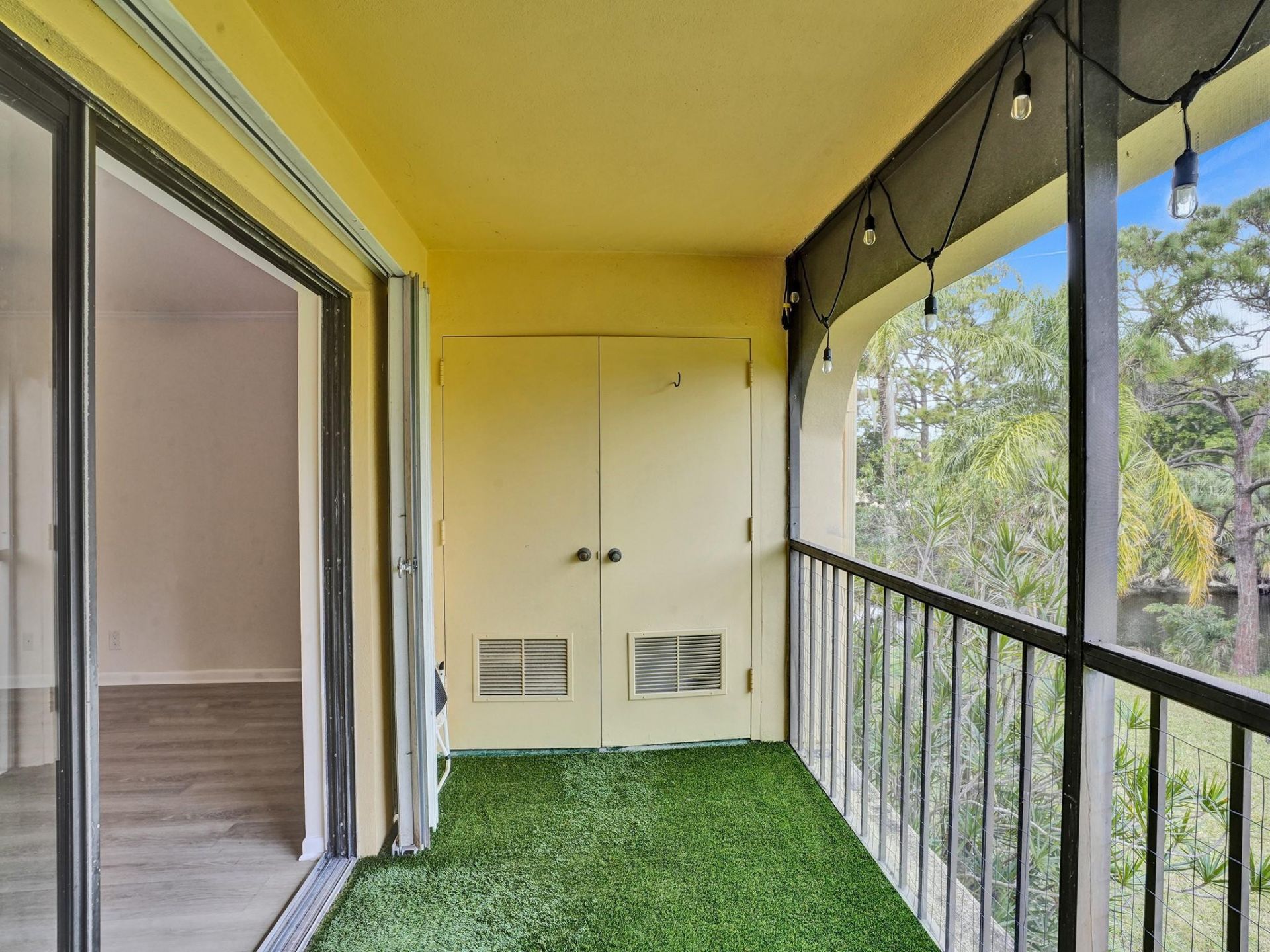 930 SW 9th Street Circle, Unit 206, Boca Raton, FL 33486 Photo