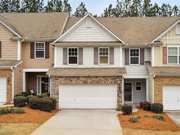 415 Mountain View Lane , Woodstock, GA 30188