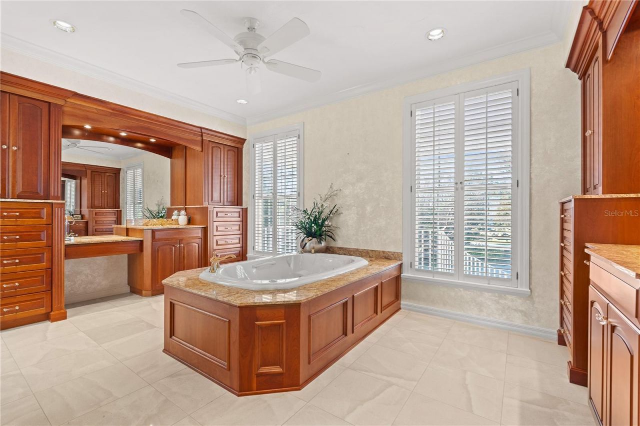 41 Tidy Island Boulevard, Bradenton, FL 34210 Photo