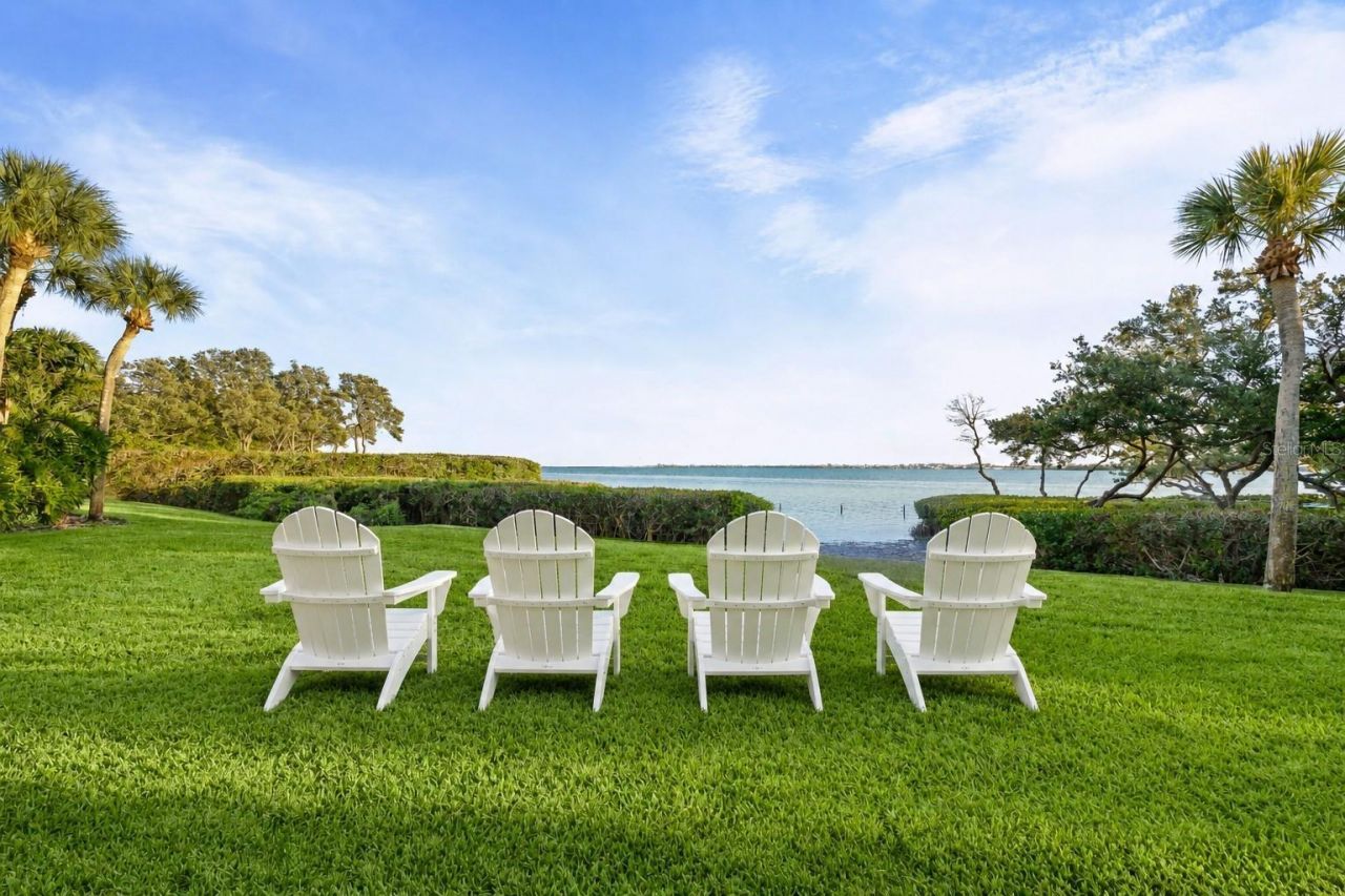 41 Tidy Island Boulevard, Bradenton, FL 34210 Photo