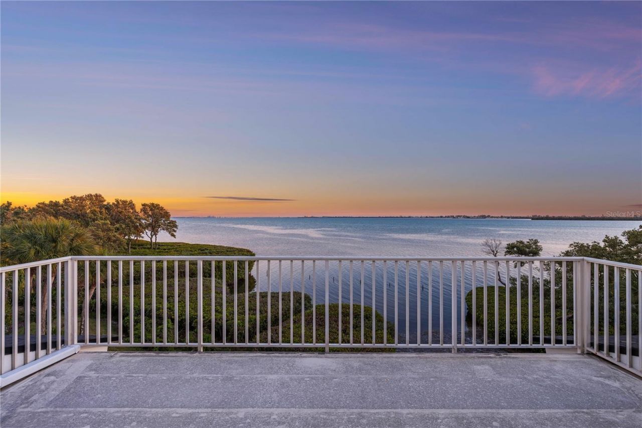 41 Tidy Island Boulevard, Bradenton, FL 34210 Photo
