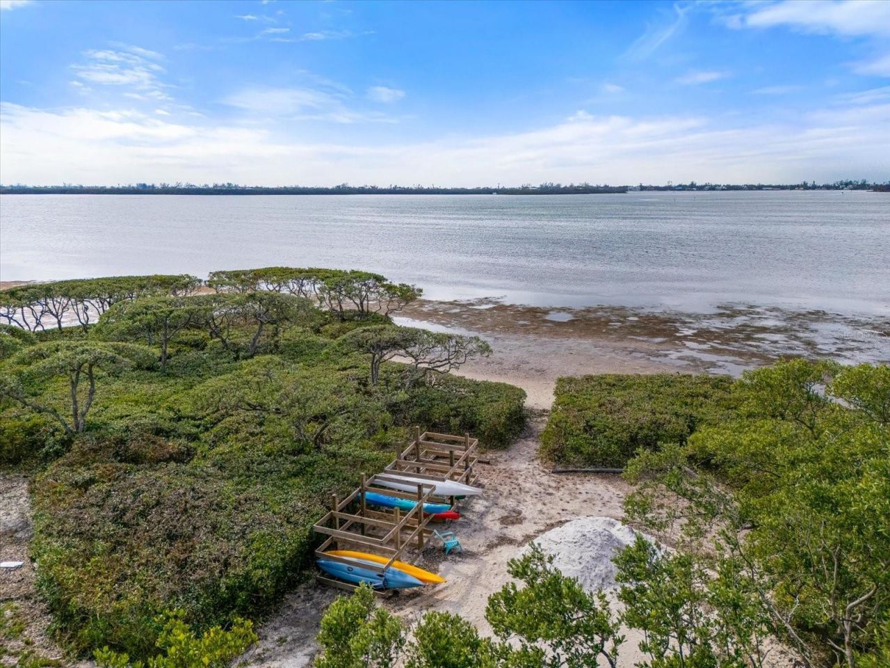 41 Tidy Island Boulevard, Bradenton, FL 34210 Photo