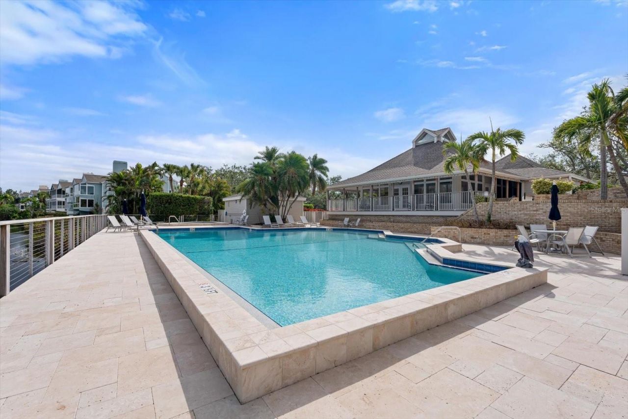 41 Tidy Island Boulevard, Bradenton, FL 34210 Photo