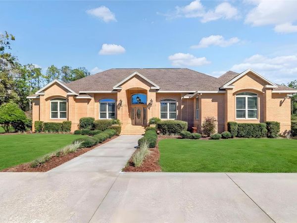 573 SE NATURE DRIVE, LAKE CITY, FL 32025