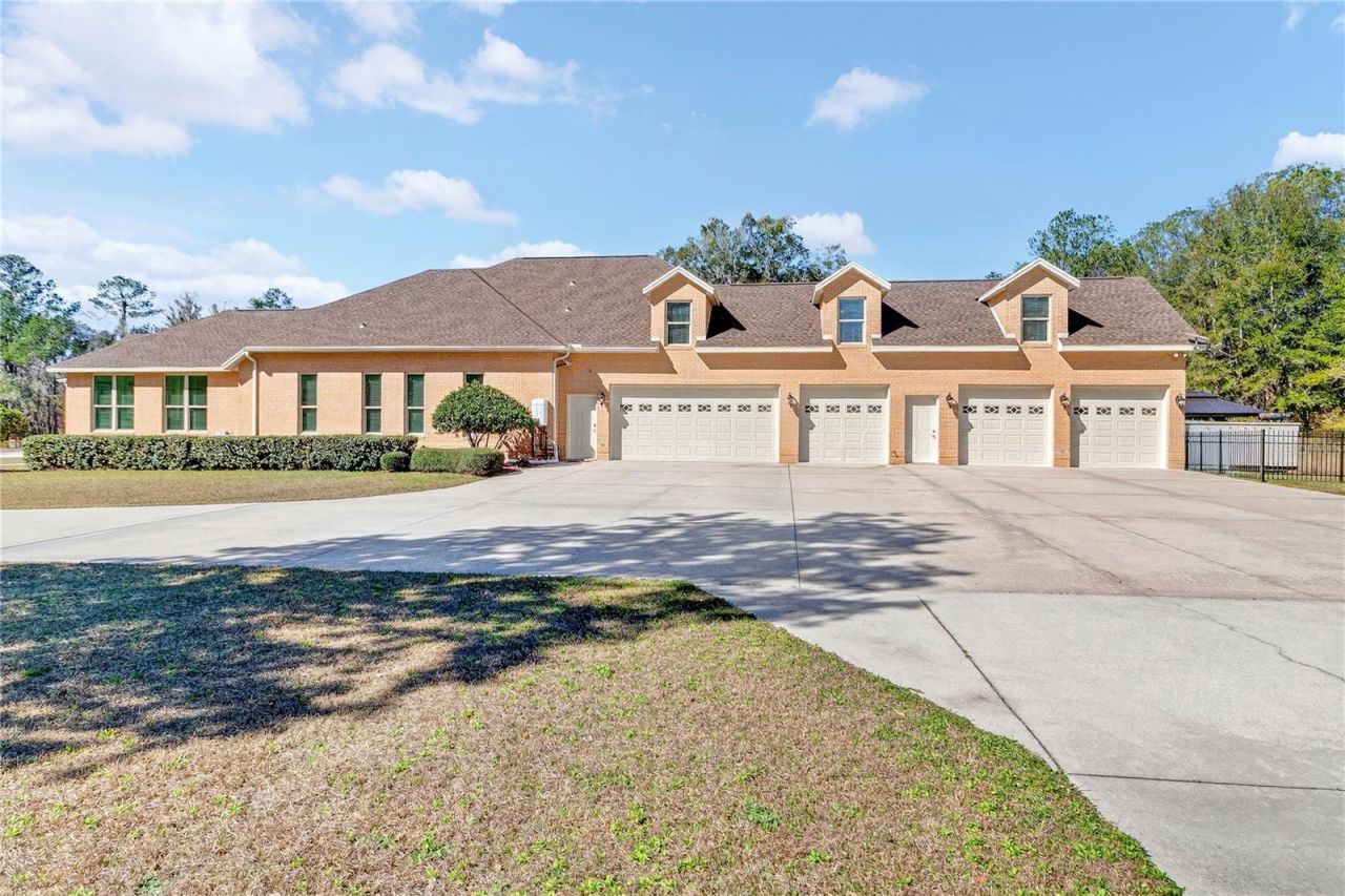 573 SE Nature Drive, Lake City, FL 32025 Photo