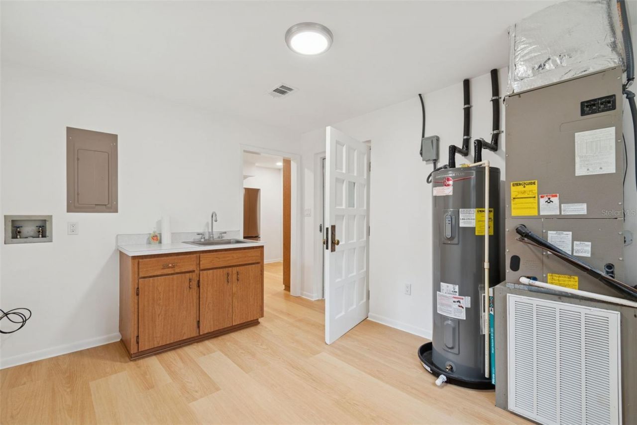 7011 SW 170 Street, Archer, FL 32618 Photo