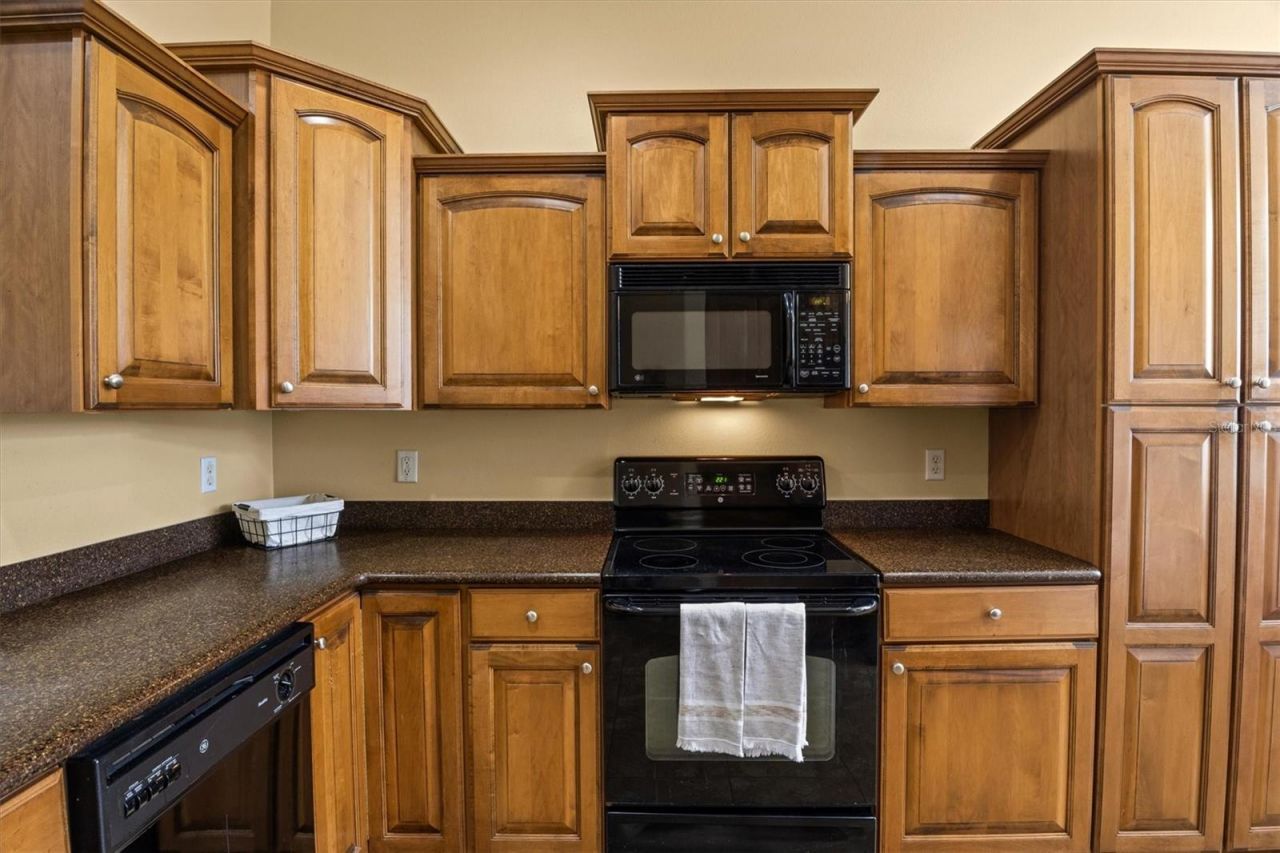 1068 Stoney Creek Drive , Lakeland, FL 33811 Photo