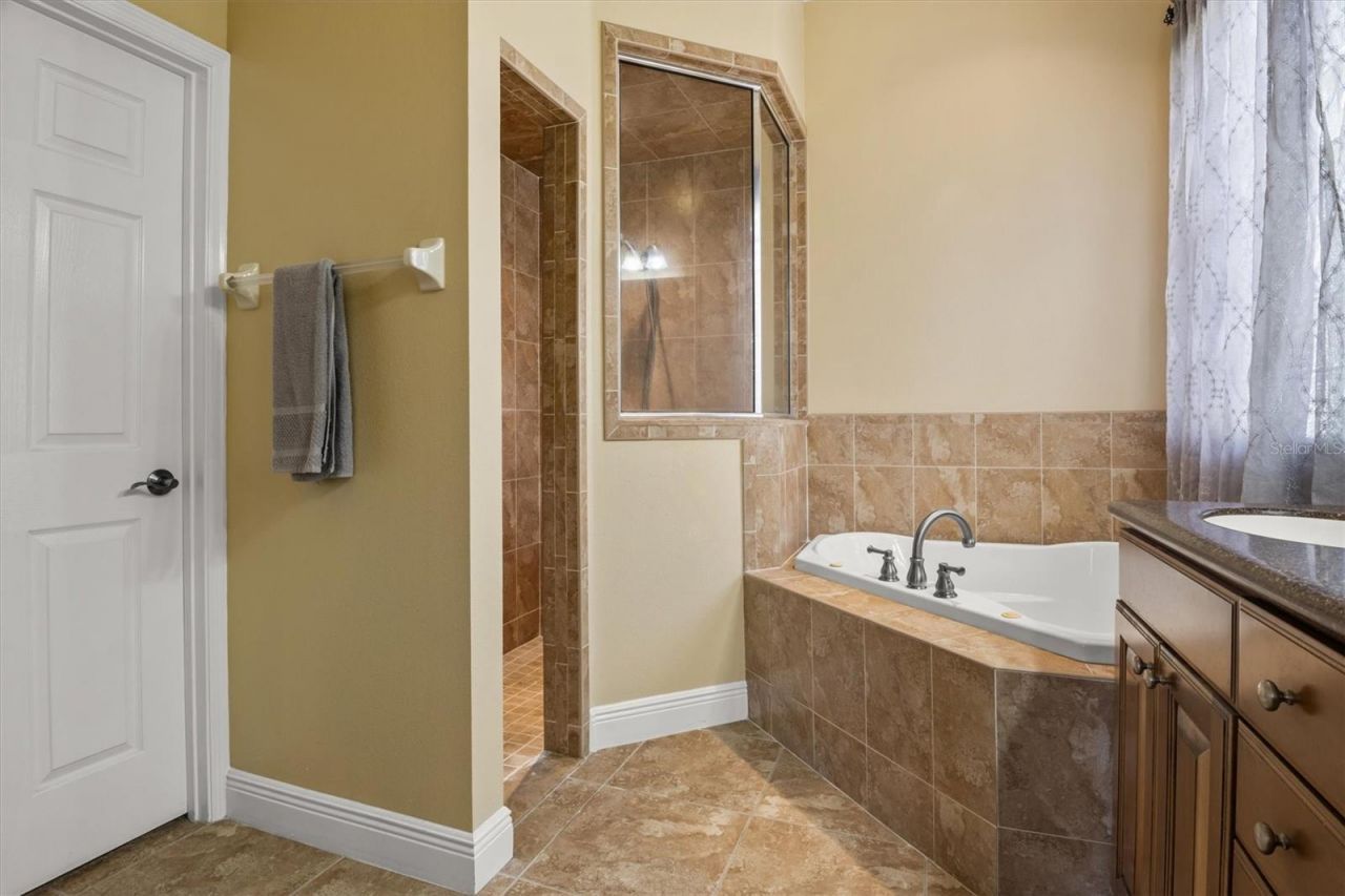 1068 Stoney Creek Drive , Lakeland, FL 33811 Photo