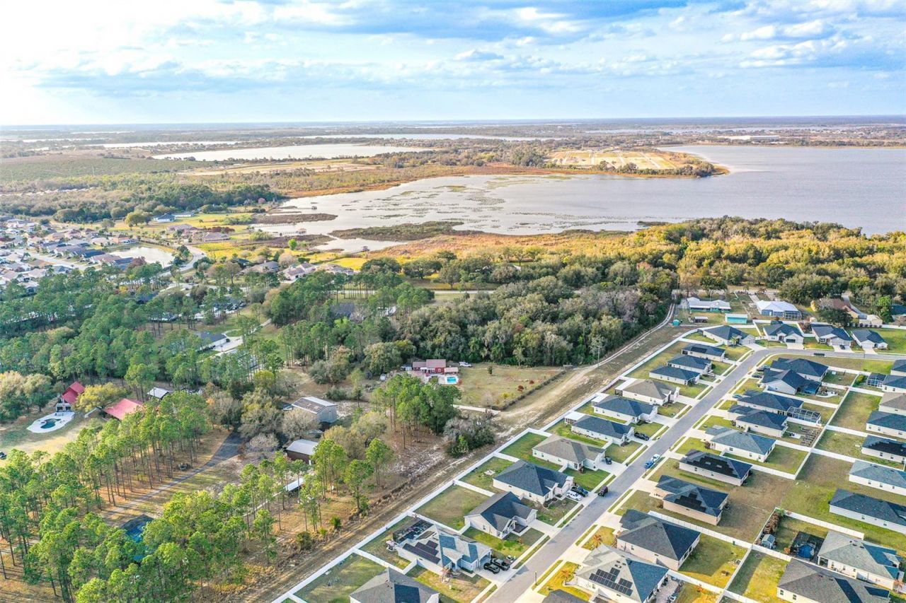 1097 Sandpiper Loop , Winter Haven, FL 33881 Photo