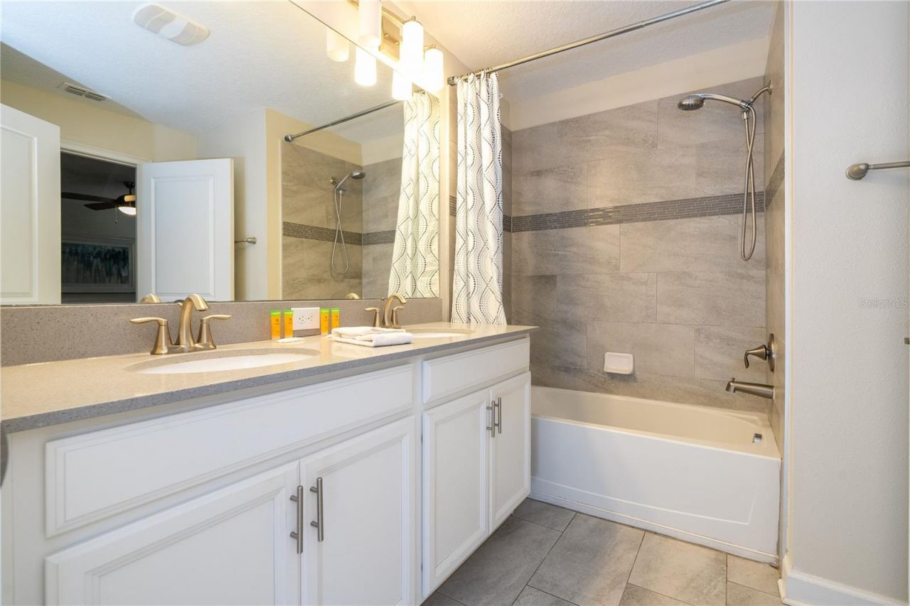 4867 Romeo Circle , Kissimmee, FL 34746 Photo