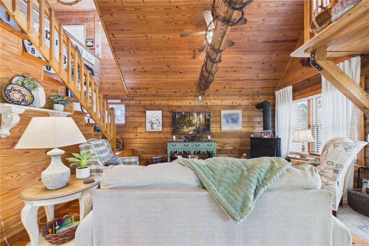 21038 Reindeer Road , Christmas, FL 32709 Photo