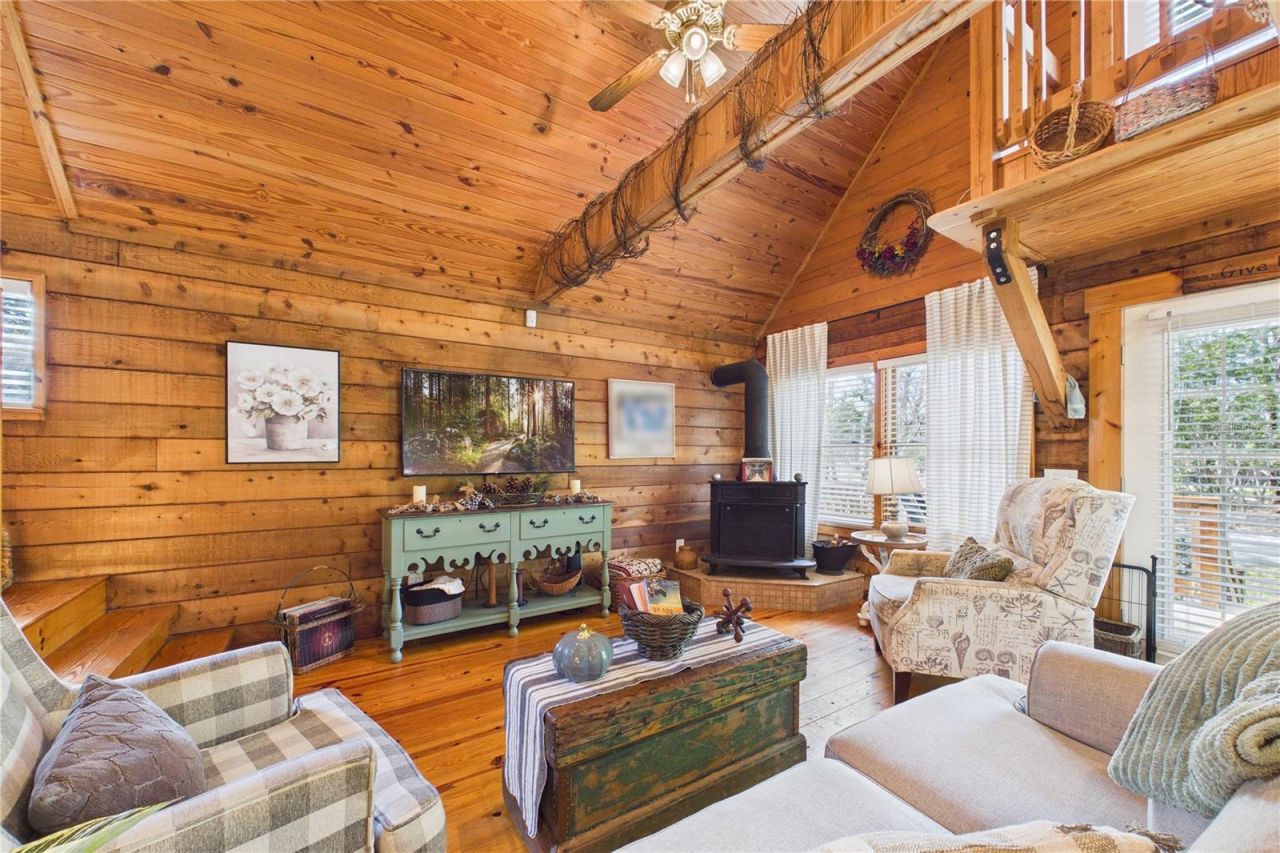 21038 Reindeer Road , Christmas, FL 32709 Photo