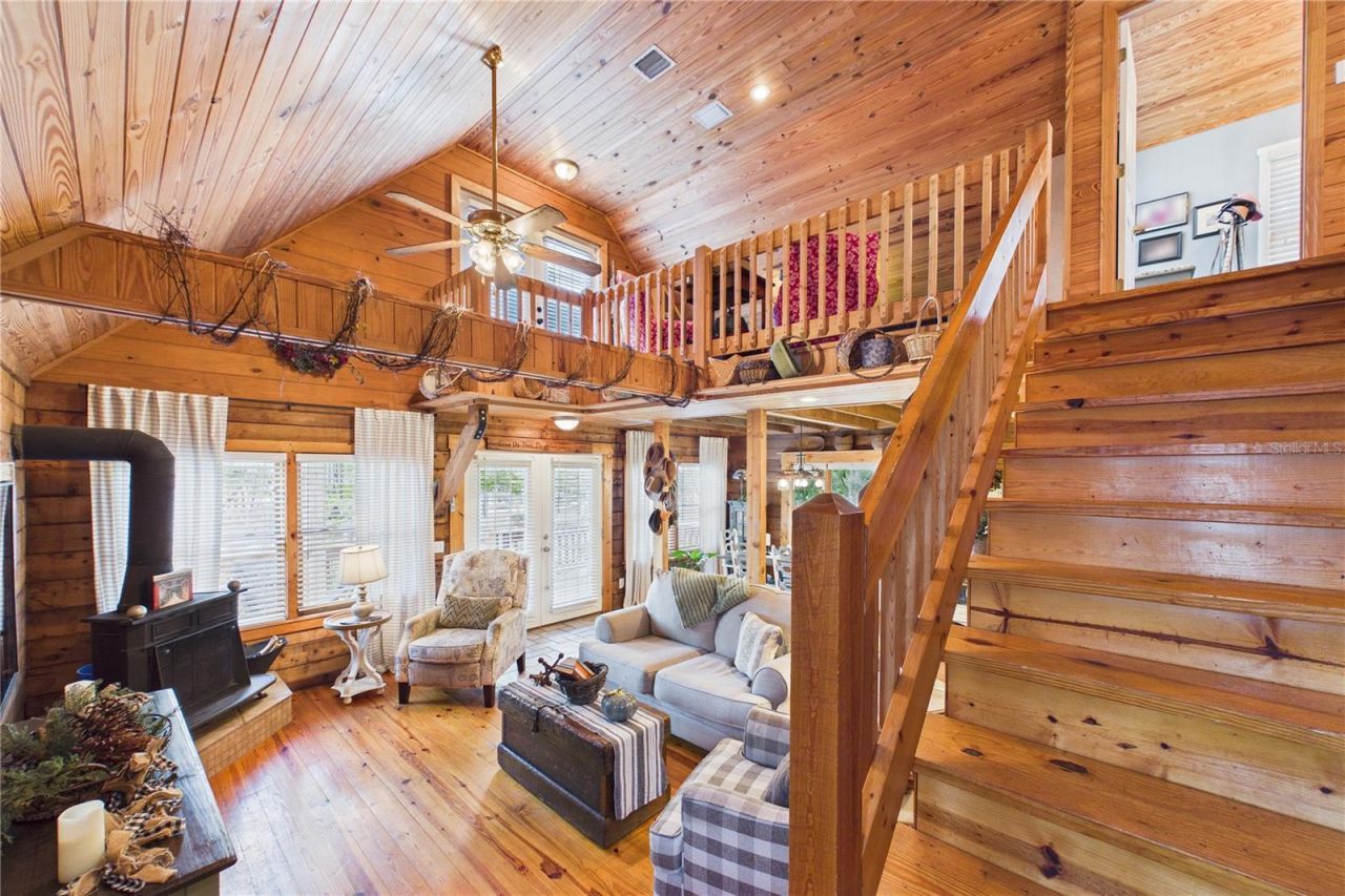 21038 Reindeer Road , Christmas, FL 32709 Photo