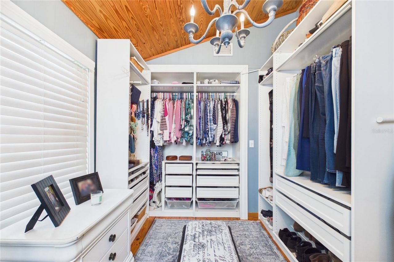 21038 Reindeer Road , Christmas, FL 32709 Photo