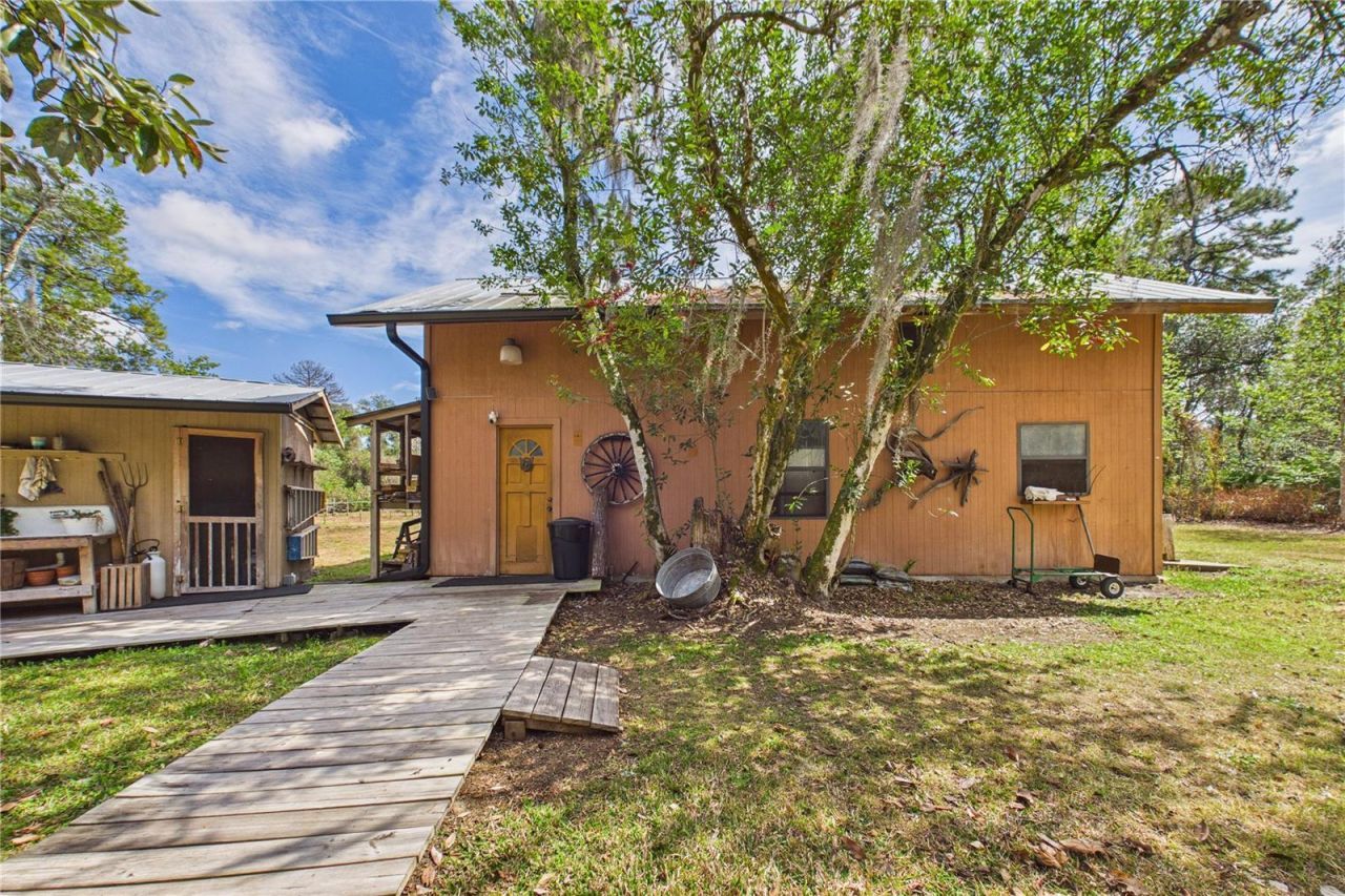 21038 Reindeer Road , Christmas, FL 32709 Photo