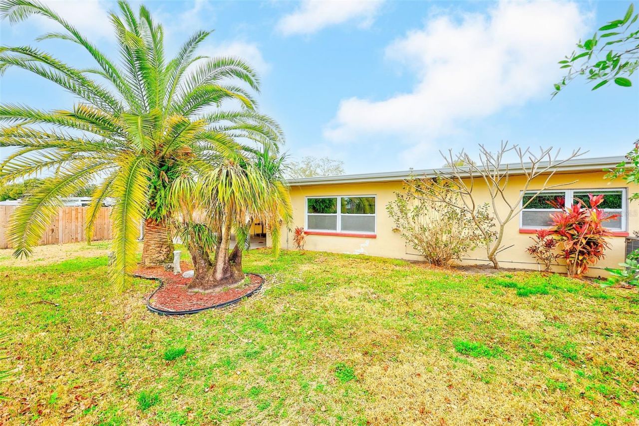 1465 Bayview Drive , Clearwater, FL 33756 Photo