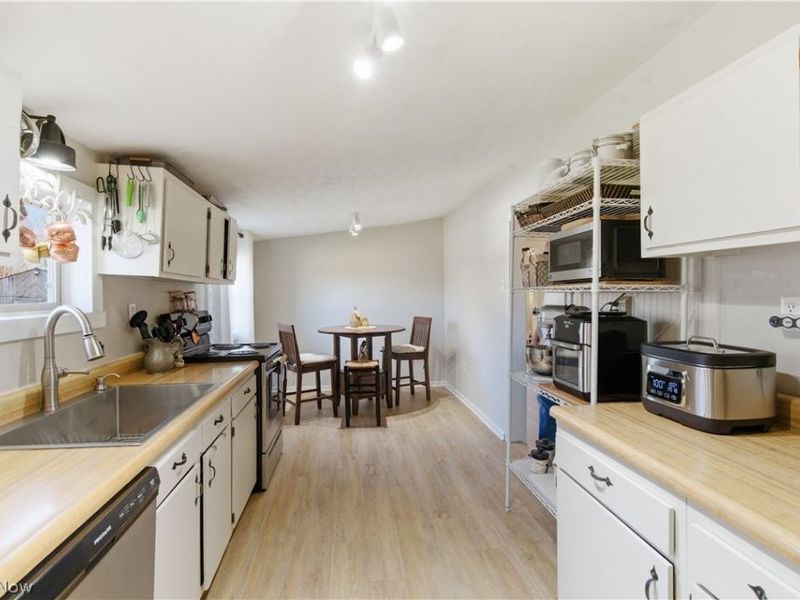 52450 Tower Road, Cumberland, OH 43732 Photo 3