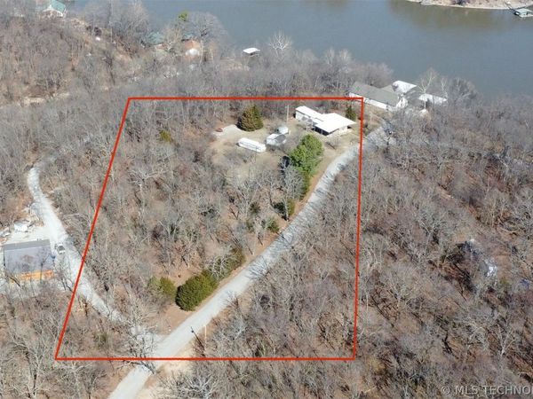 60750 E 200 Road , Fairland, OK 74343