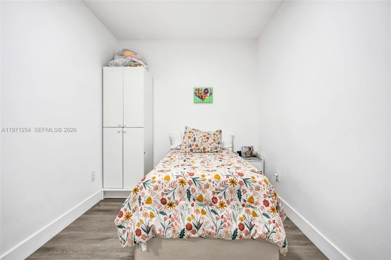 4928 SW 33rd Way, Hollywood, FL 33312 Photo