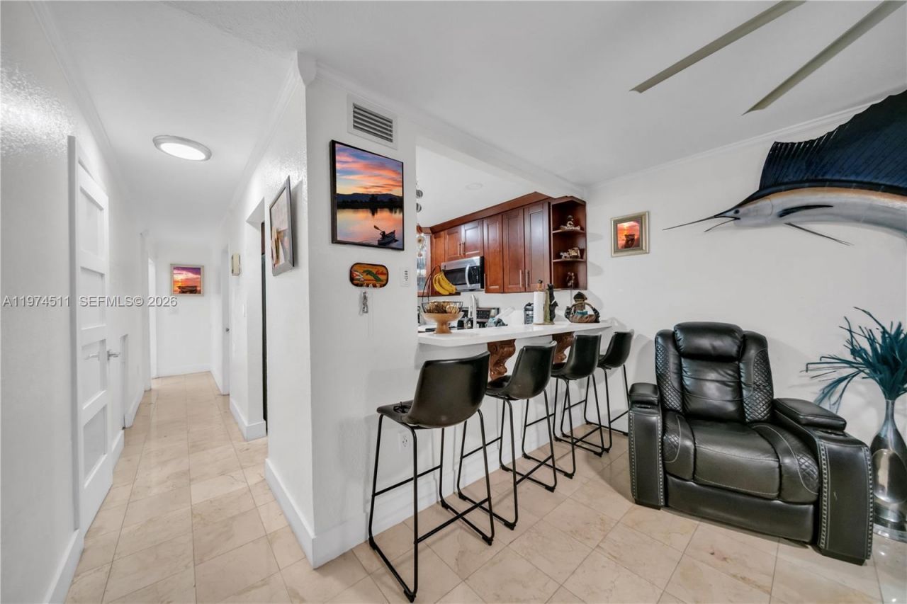 1540 W 42nd Pl, Unit C, Hialeah, FL 33012 Photo