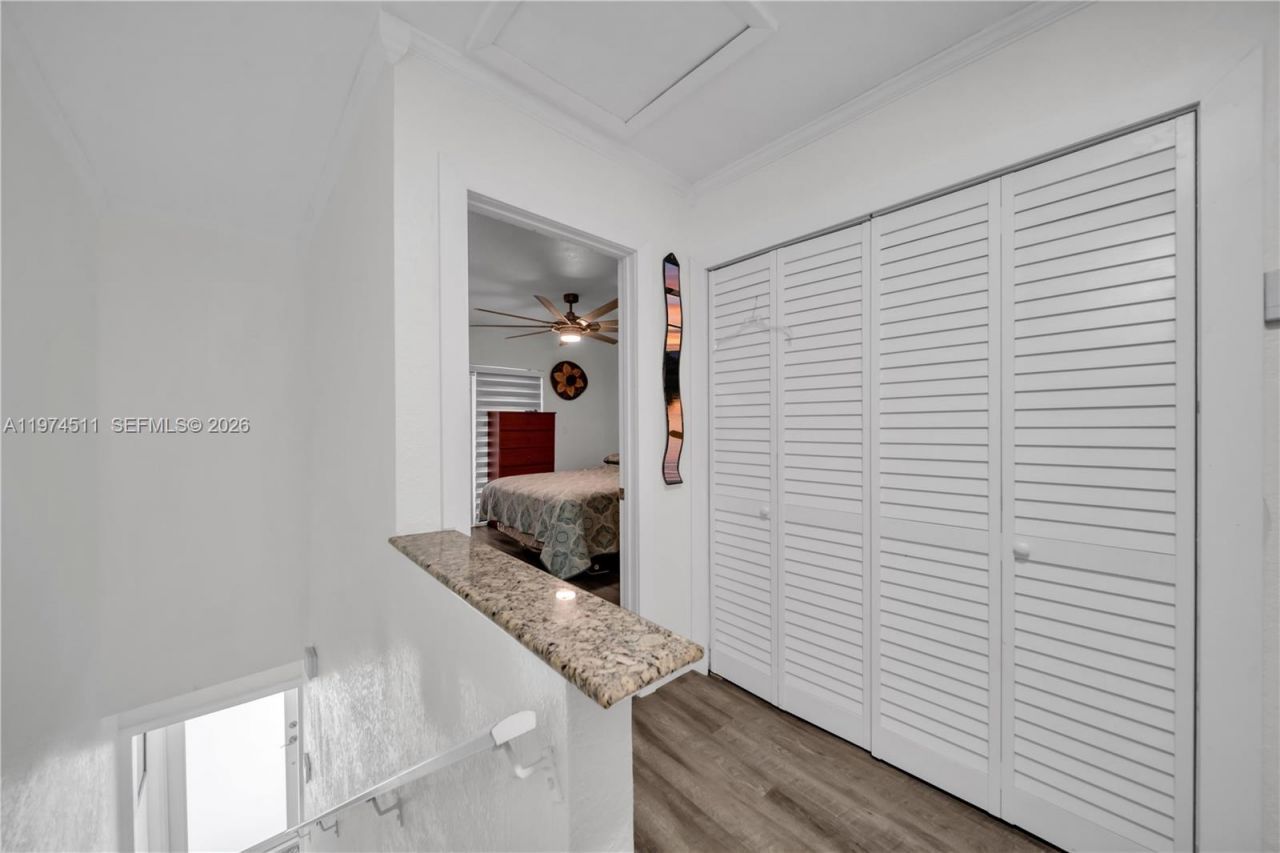 1540 W 42nd Pl, Unit C, Hialeah, FL 33012 Photo