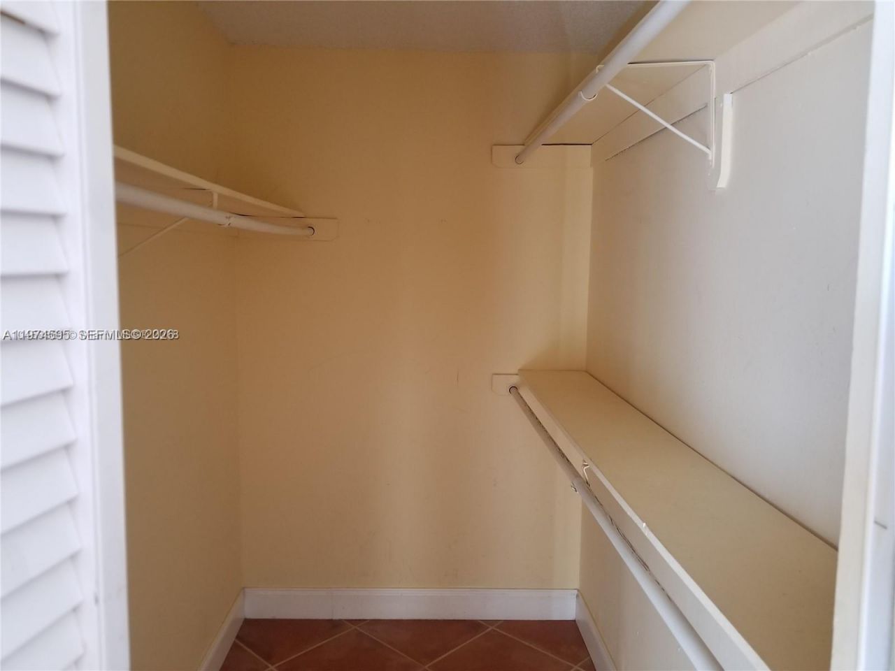 1801 S Treasure Dr, Unit 502, North Bay Village, FL 33141 Photo