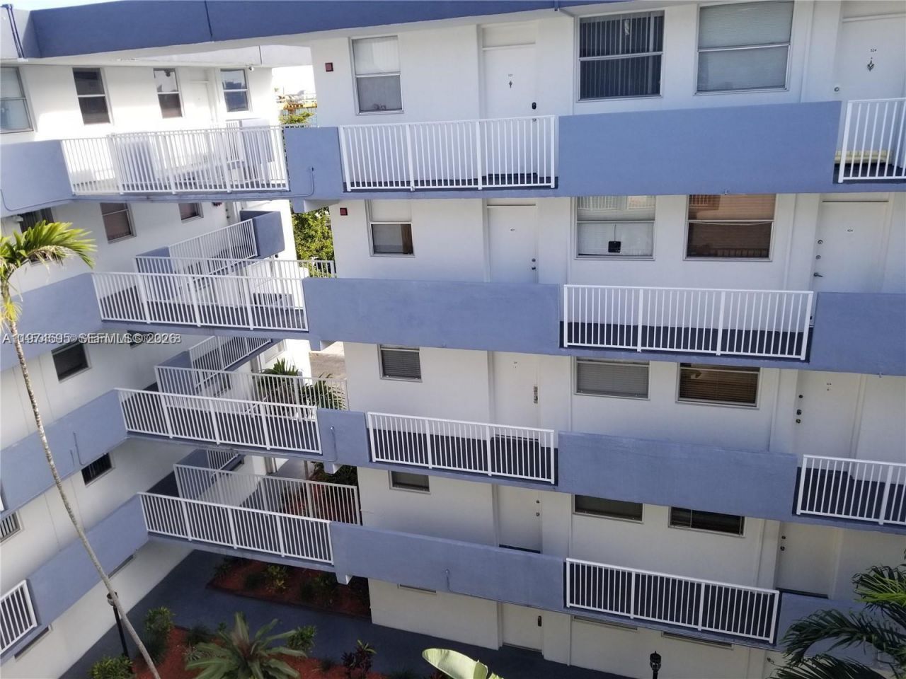 1801 S Treasure Dr, Unit 502, North Bay Village, FL 33141 Photo