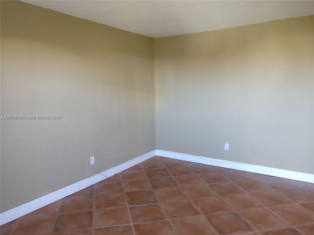 1801 S Treasure Dr, Unit 502, North Bay Village, FL 33141 Photo