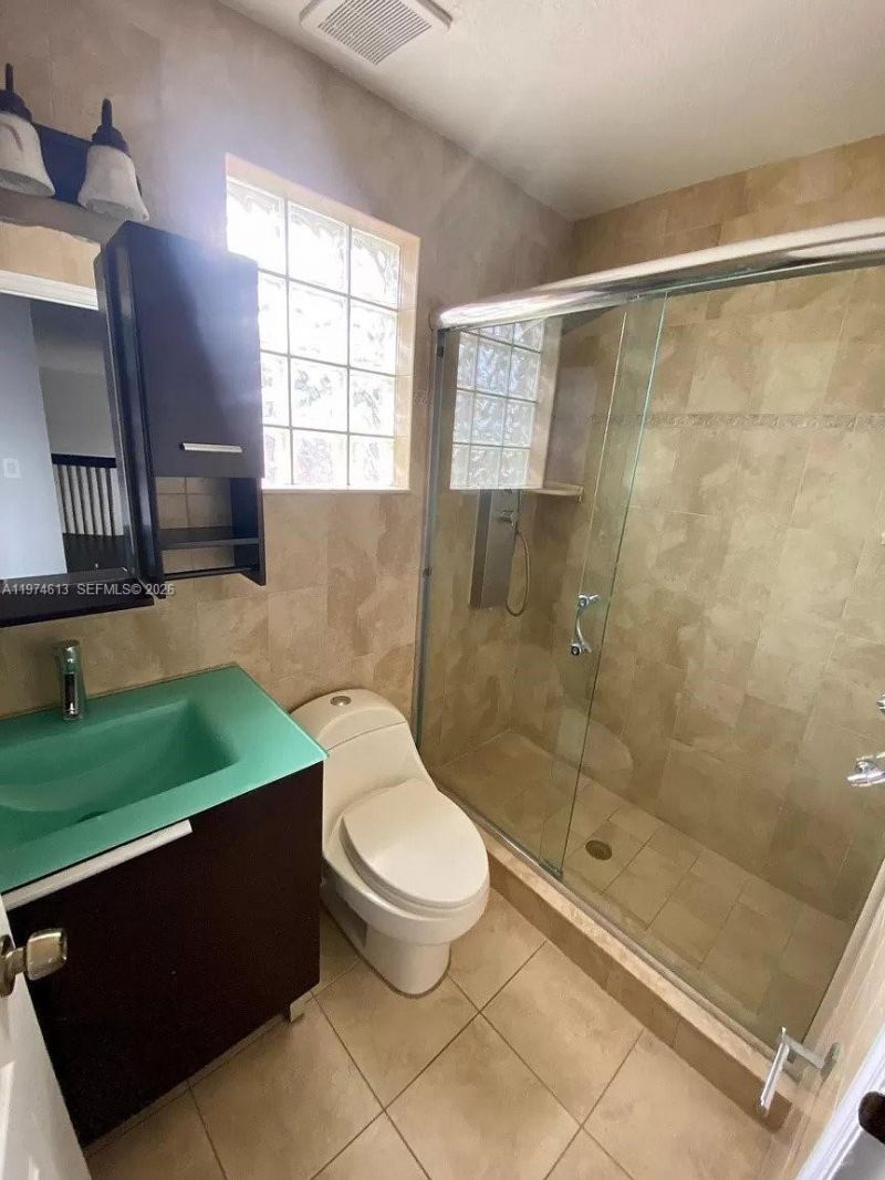 13851 SW 38th Ln, Miami, FL 33175 Photo