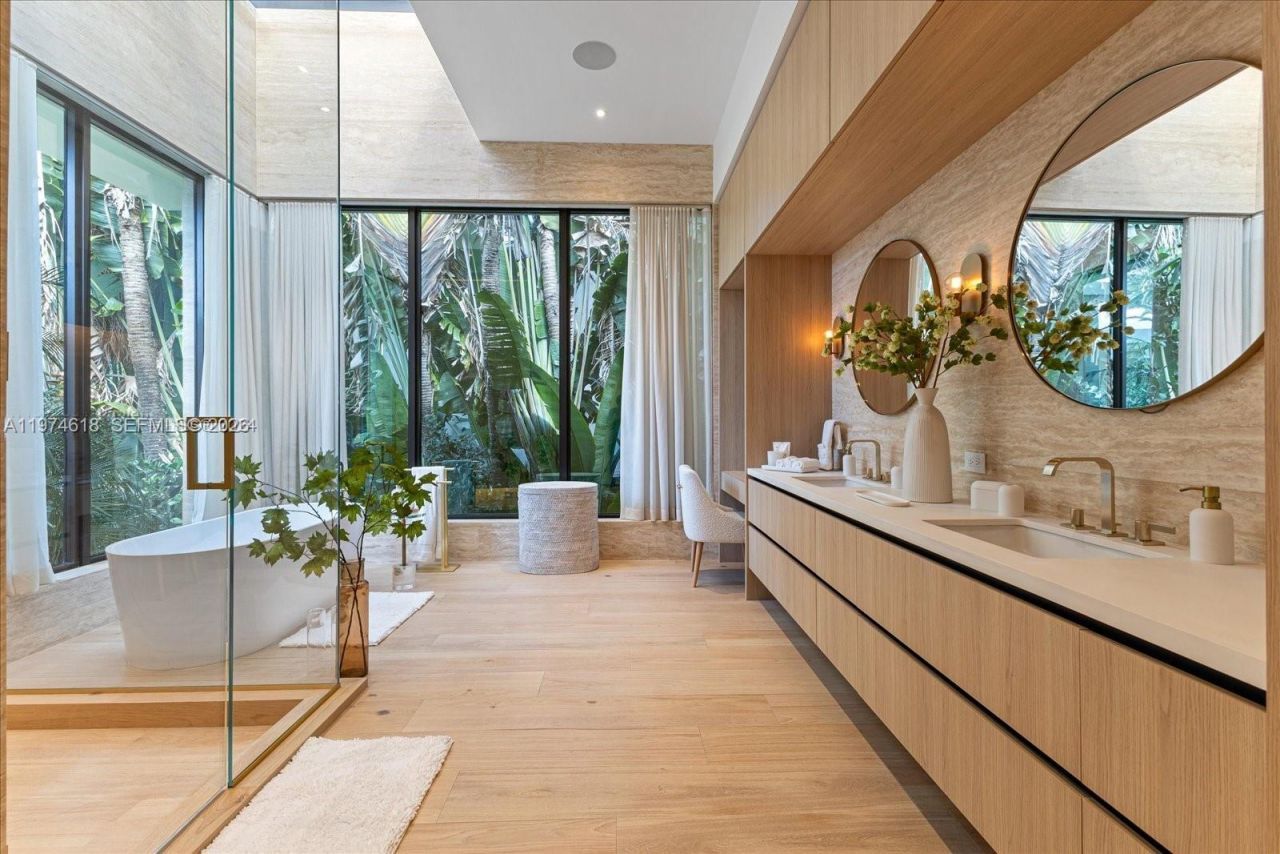 1510 W 23rd St, Miami Beach, FL 33140 Photo