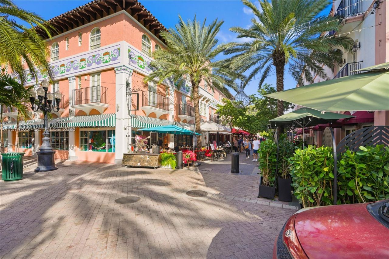 750 Espanola Way, Unit 6, Miami Beach, FL 33139 Photo