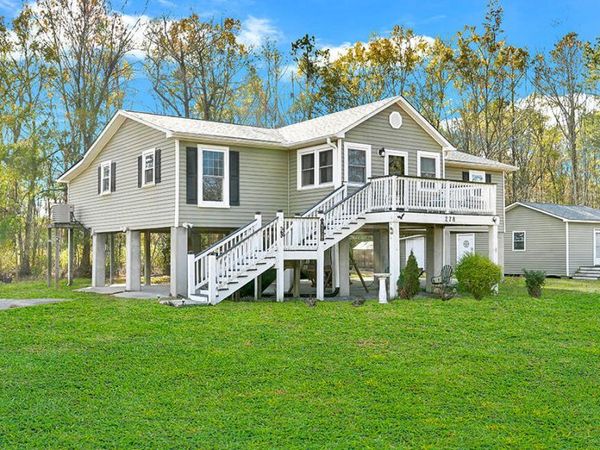 278 Woodstock Road, Belhaven, NC 27810