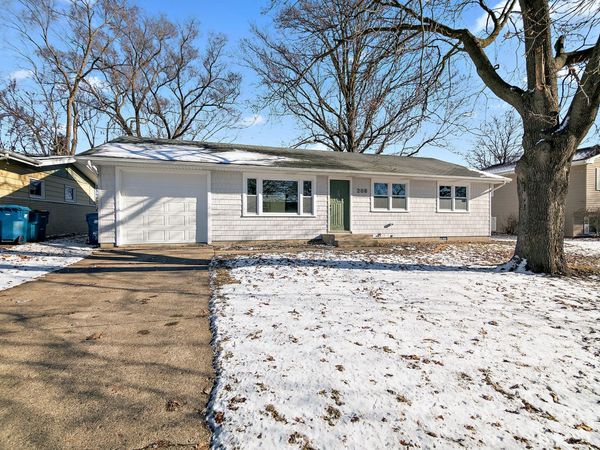 208 Sycamore Lane , Momence, IL 60954