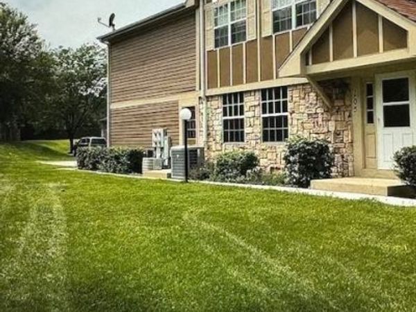 105 Maplewood Drive , Unit 85B, Vernon Hills, IL 60061